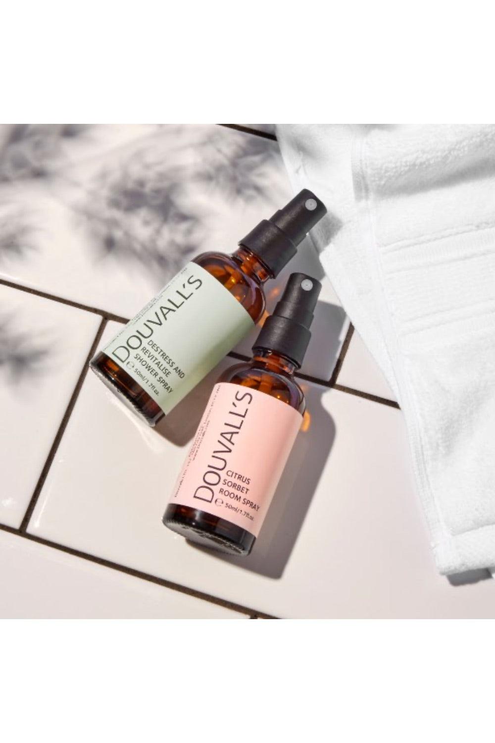 Spray doccia naturale biologico antistress e rivitalizzante da 50 ml | Profumo di agrumi rinvigorente per un'esperienza doccia da spa