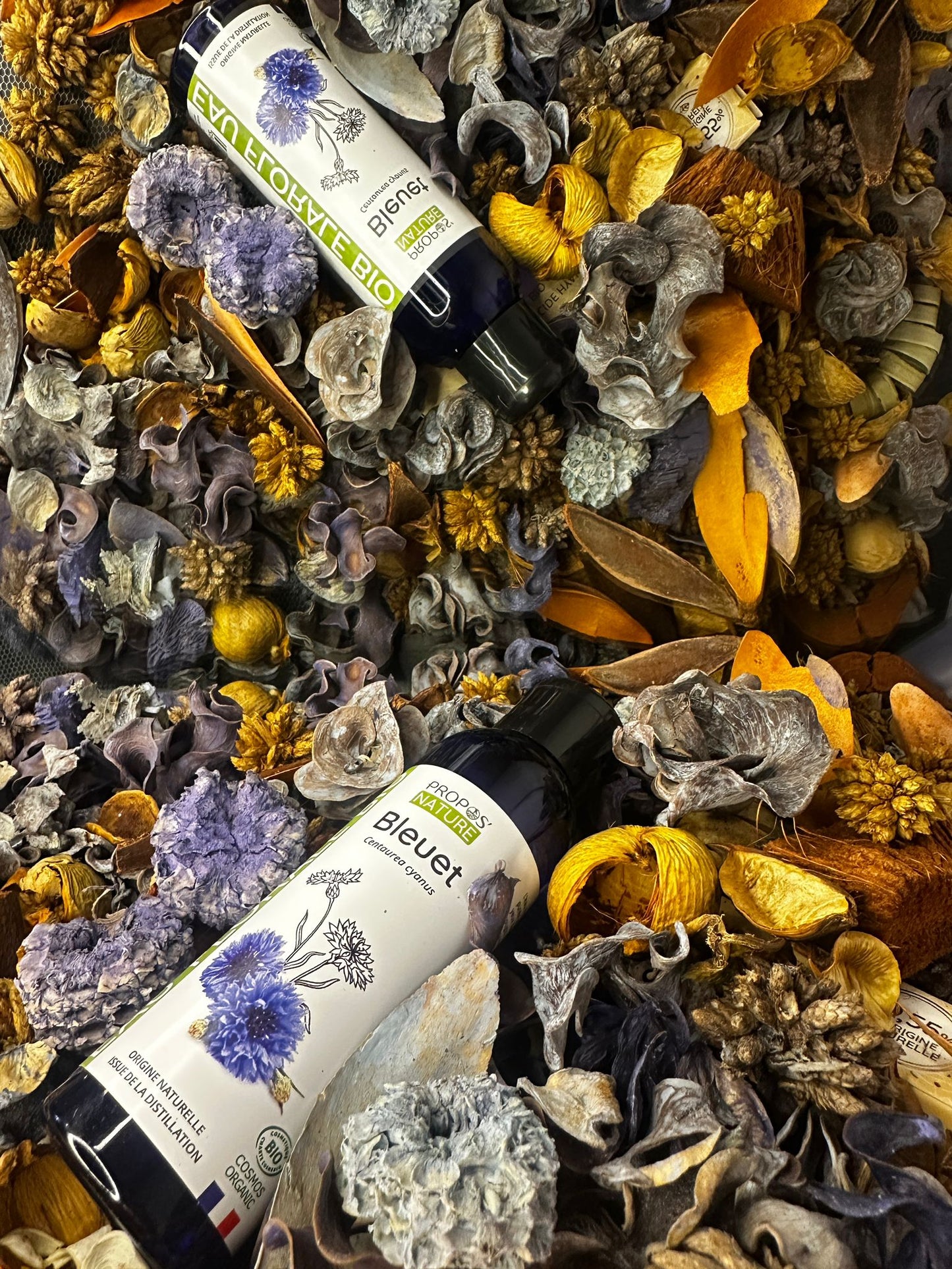 Acqua di Fiordaliso bio – decongestionante occhi e pelle delicata